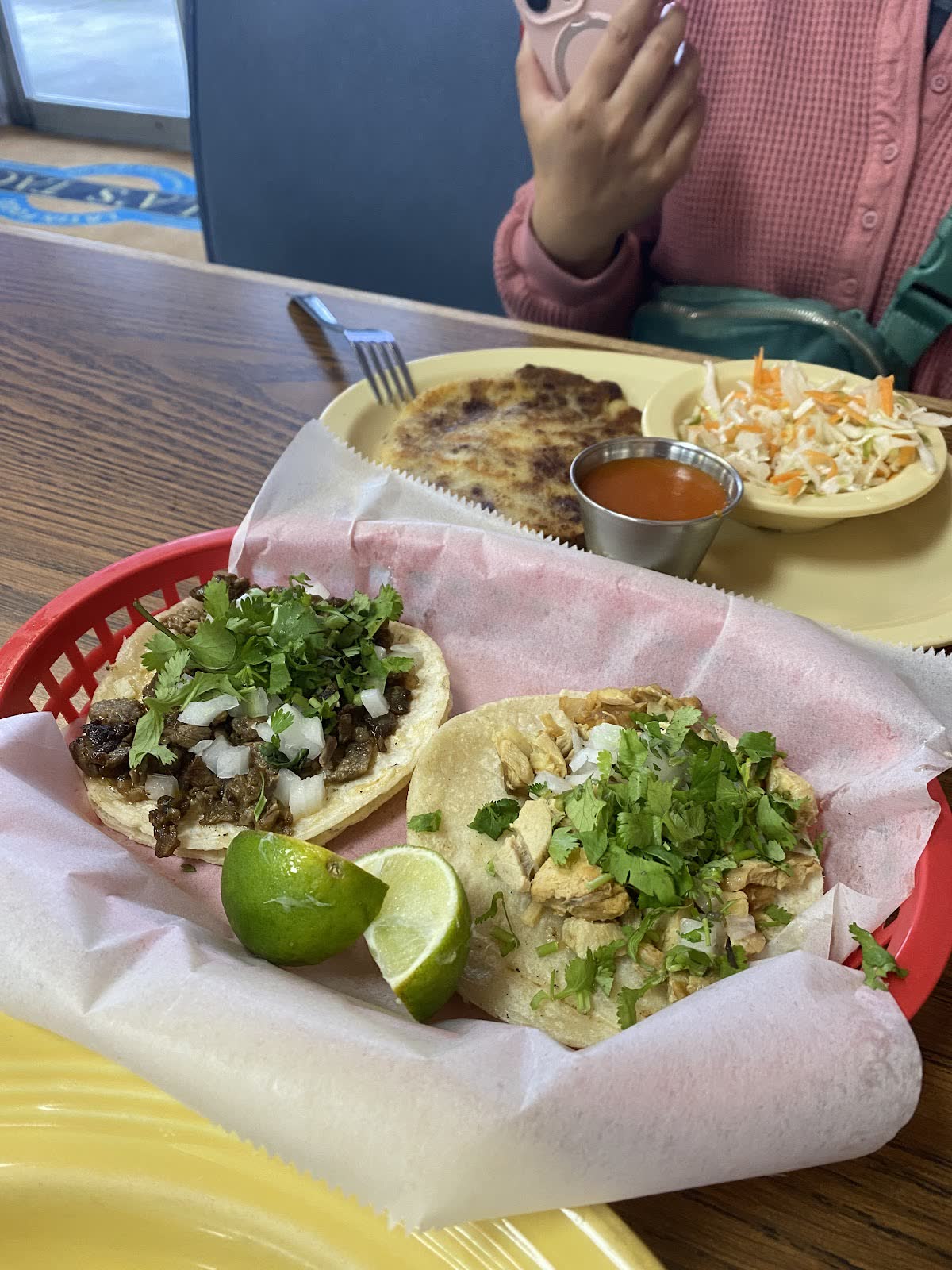 Nela's Tacos 5